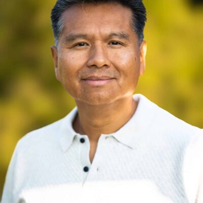 Dr. Javier Chavez
