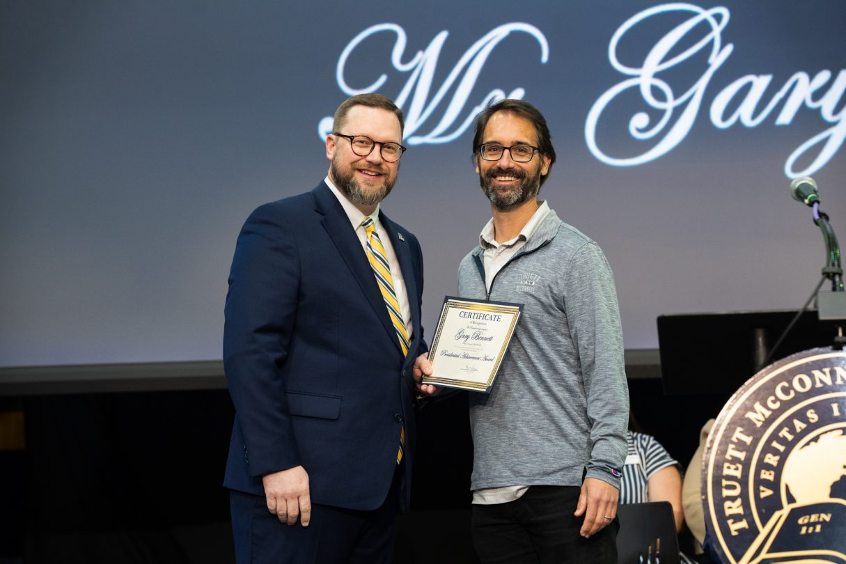 Honors Chapel showcases excellence at Truett McConnell University